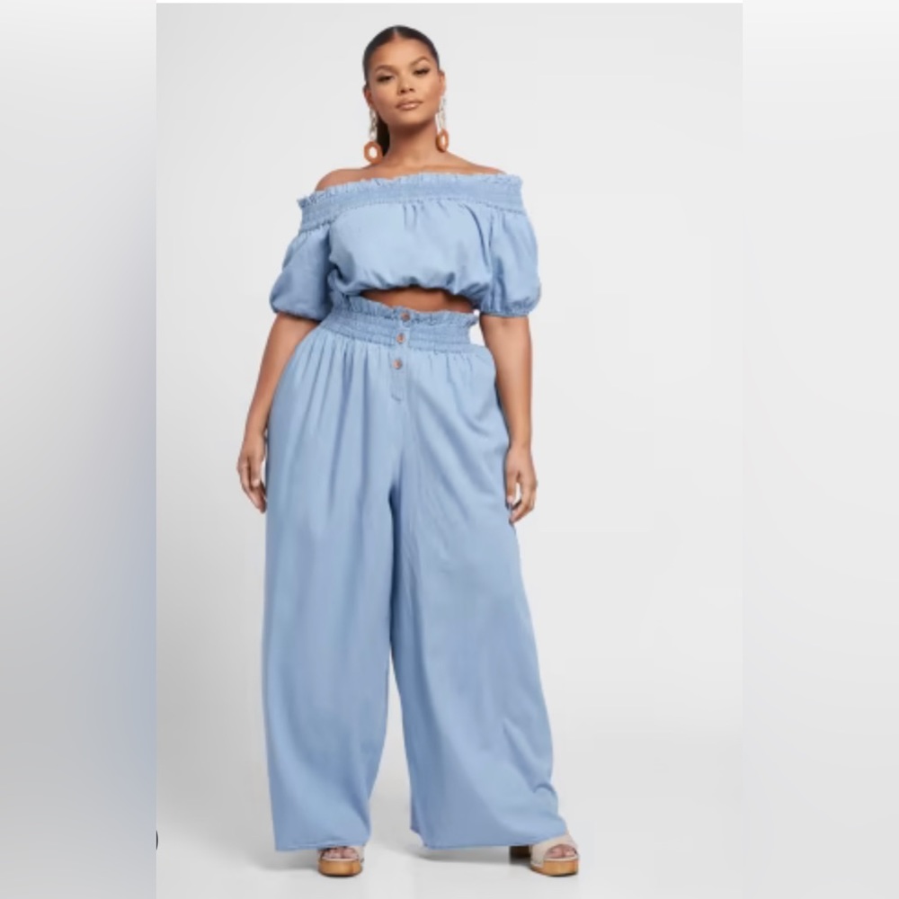 NWT Alicia Crop Top and Paperbag Waist Chambray Wide Leg Pants